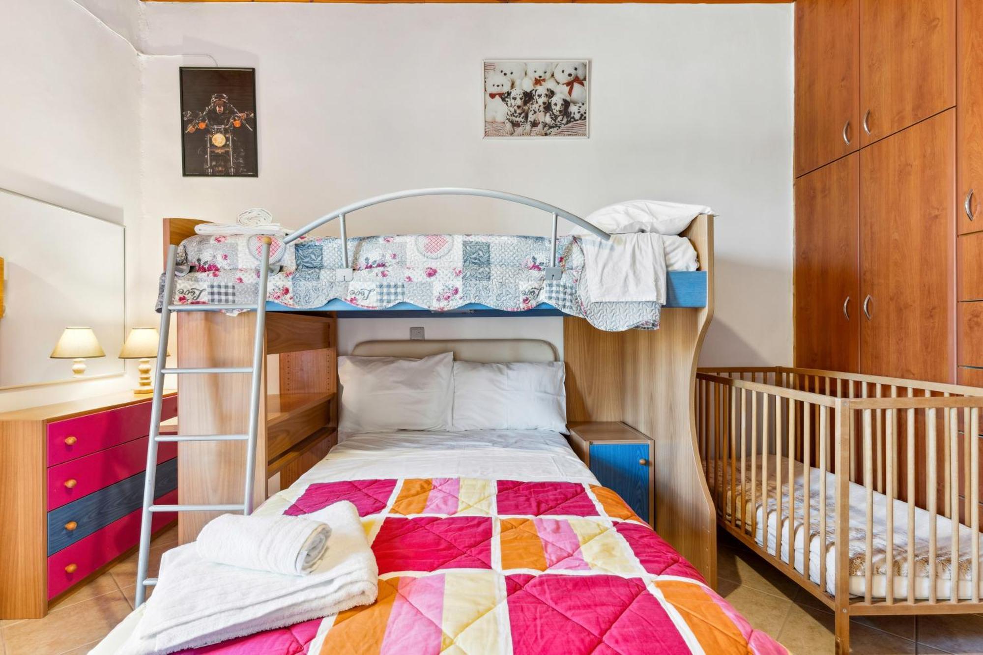 Verani Residence Parking Balcony Playground Szívrosz Kültér fotó